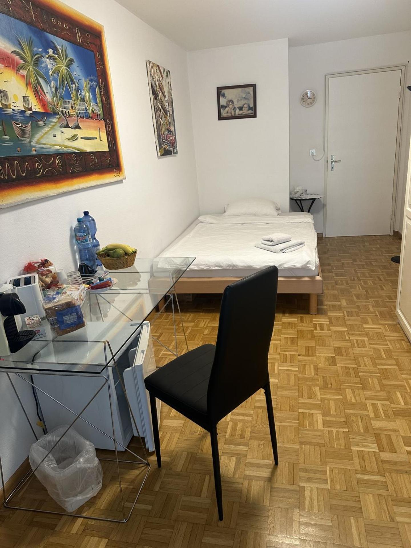 Schoenes Zimmer In Der City Bazylea Zewnętrze zdjęcie